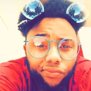 Meet your Posher, Chris